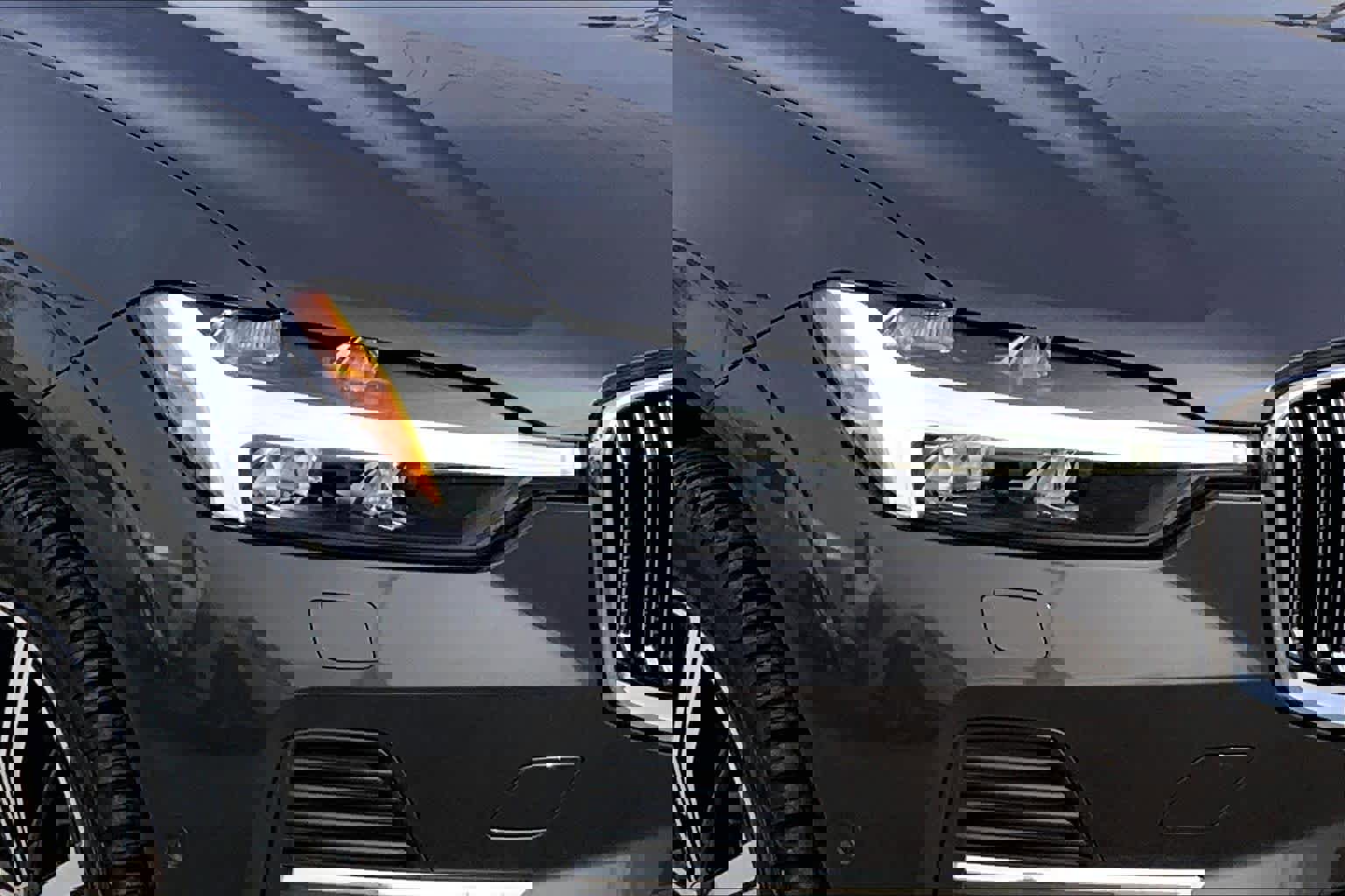 Used 2022 Volvo XC60 B5 Inscription w/ Advanced Package image 25