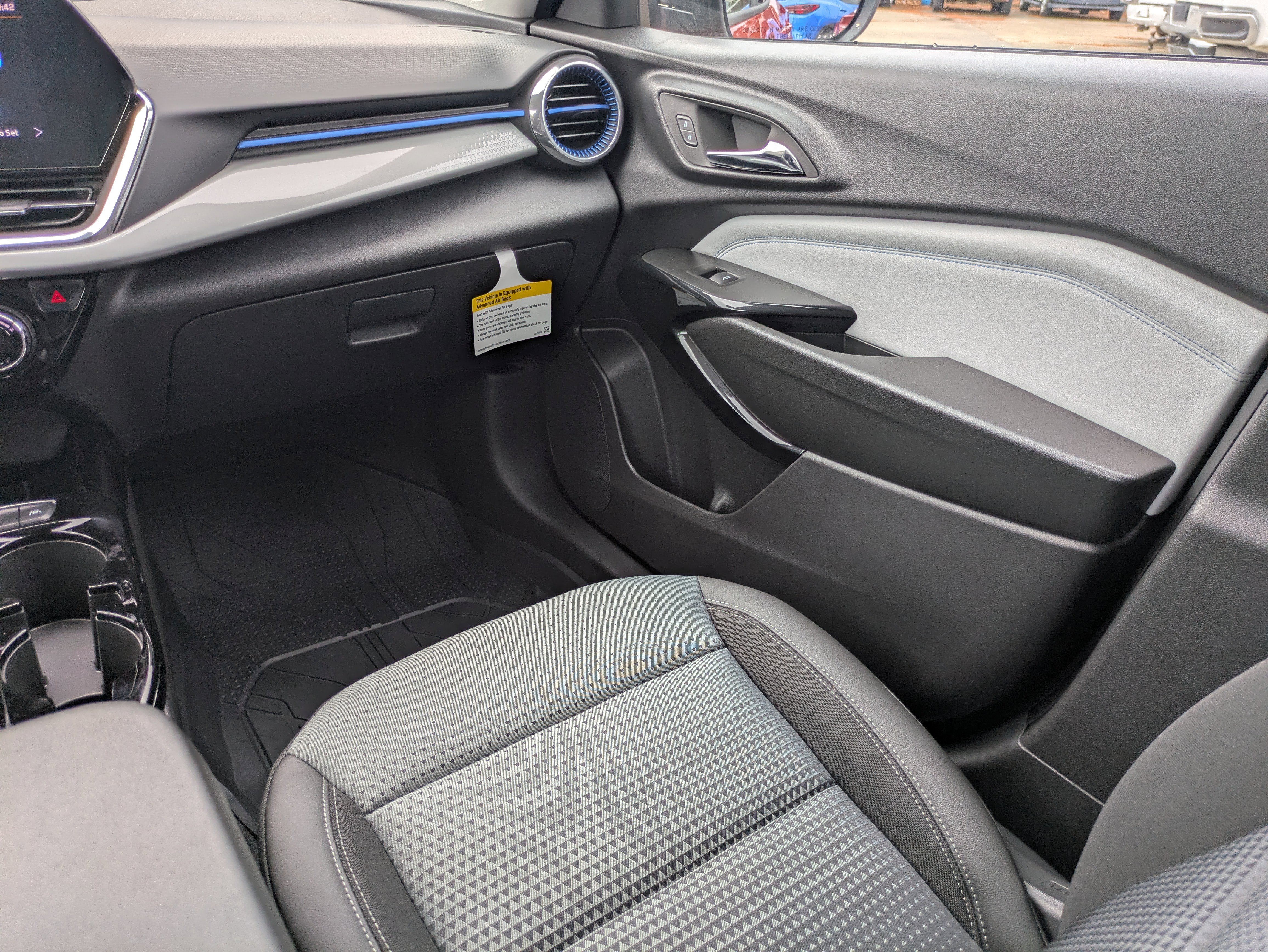 New 2026 Chevrolet Trax LT image 10