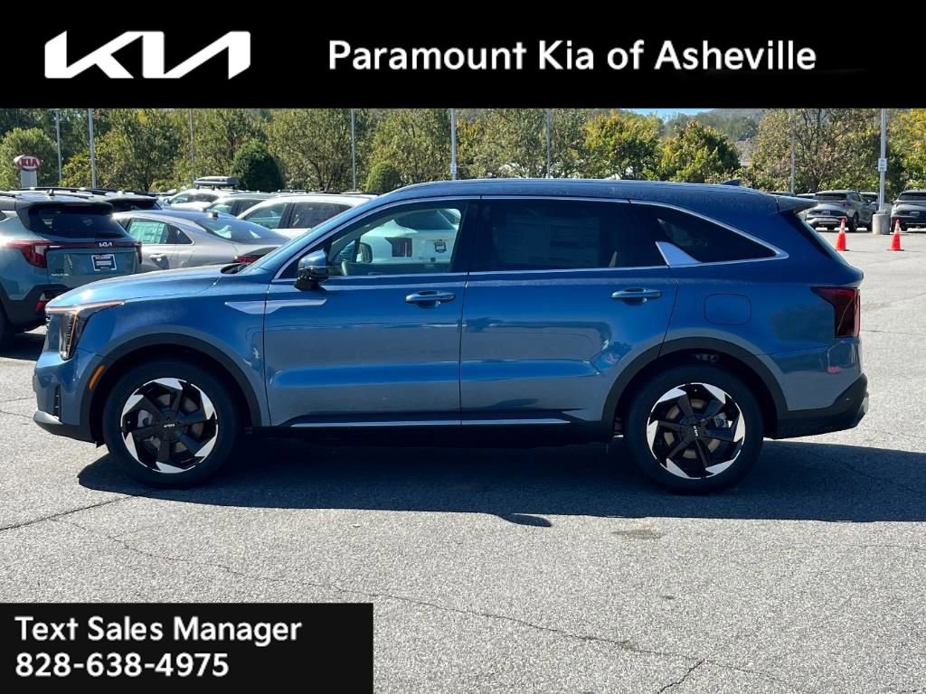 Certified 2025 Kia Sorento EX image 2