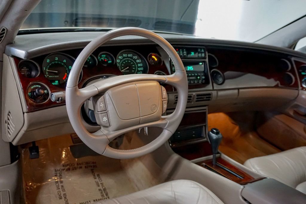 Used 1997 Buick Riviera Supercharged Coupe image 61