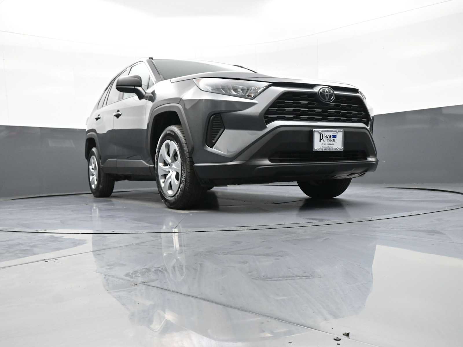 Used 2020 Toyota RAV4 LE w/ All Weather Liner Package AWD/4WD image 27