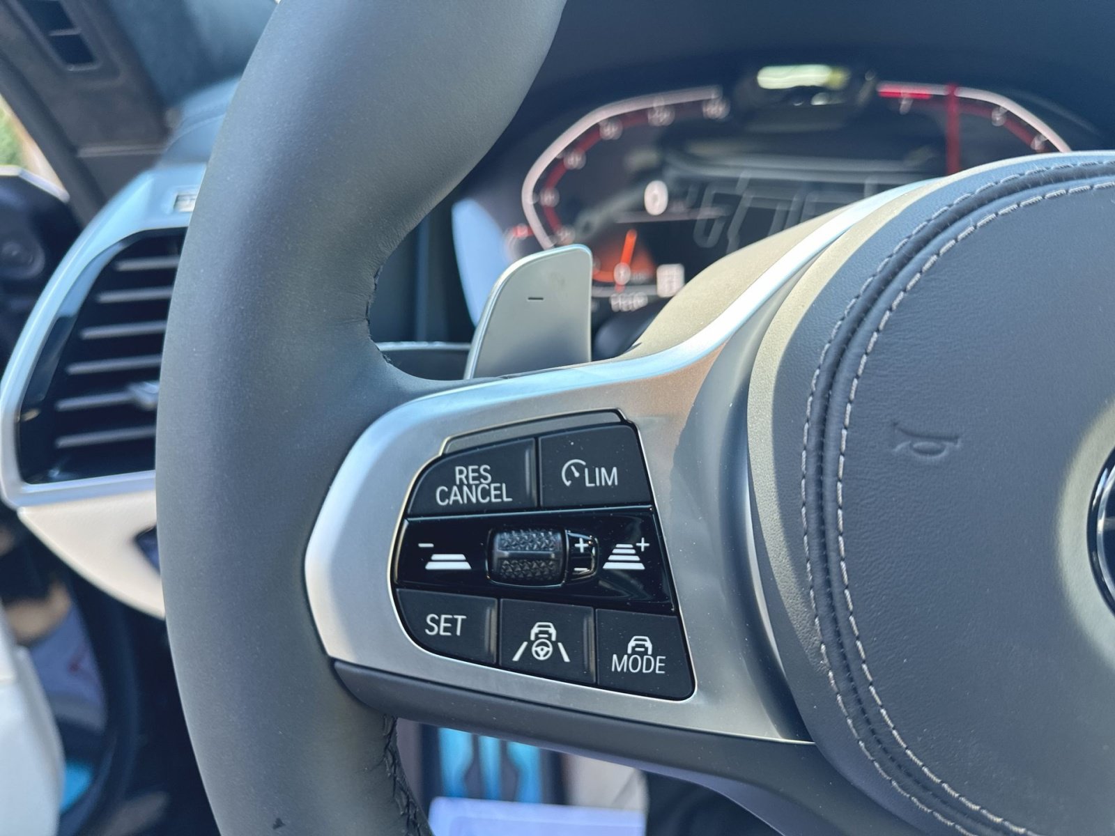 New 2026 BMW 840i xDrive AWD/4WD image 16
