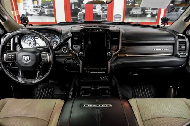 Used 2019 RAM 2500 Limited AWD/4WD image 16