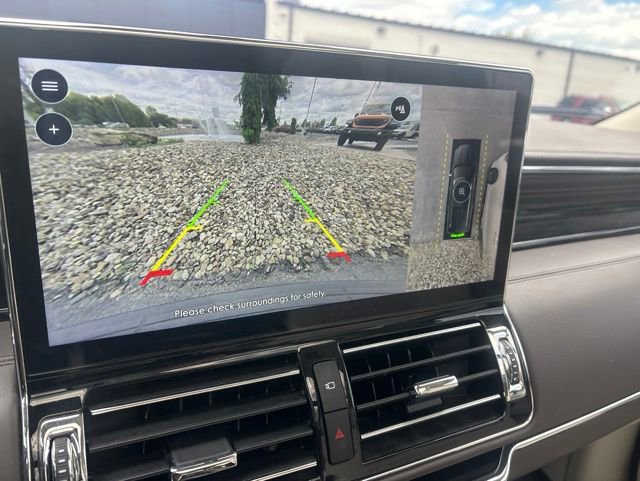 Used 2024 Lincoln Navigator Black Label AWD/4WD image 13
