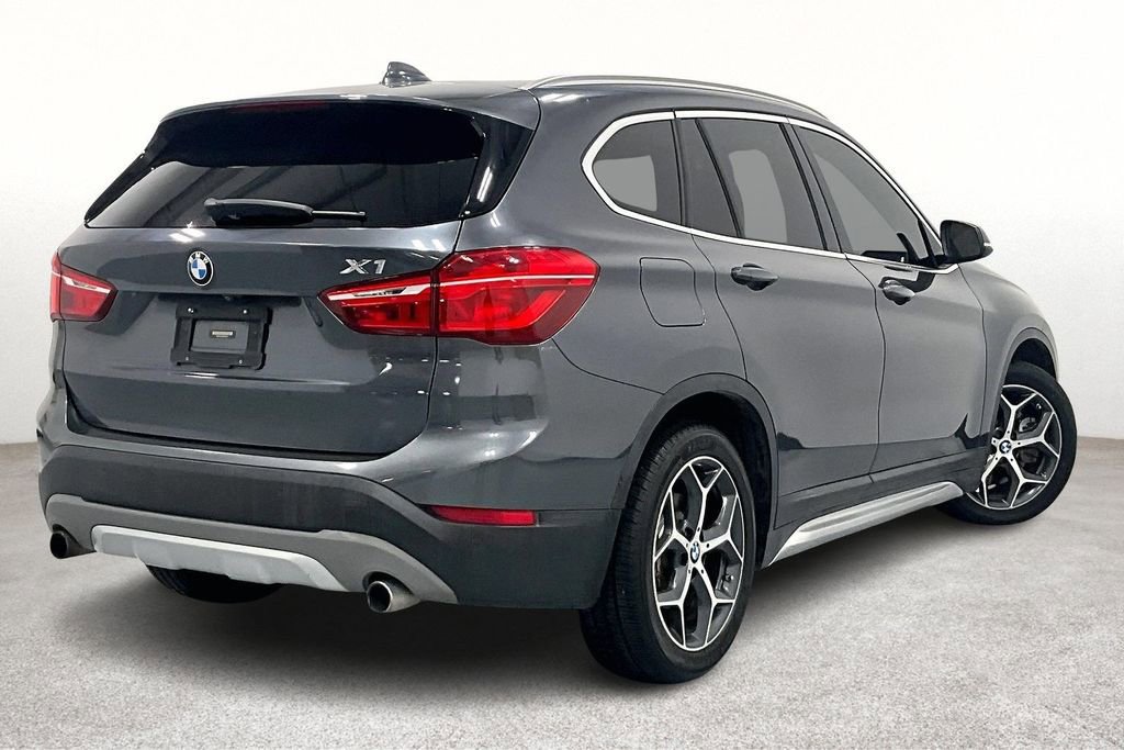Used 2017 BMW X1 xDrive28i image 2