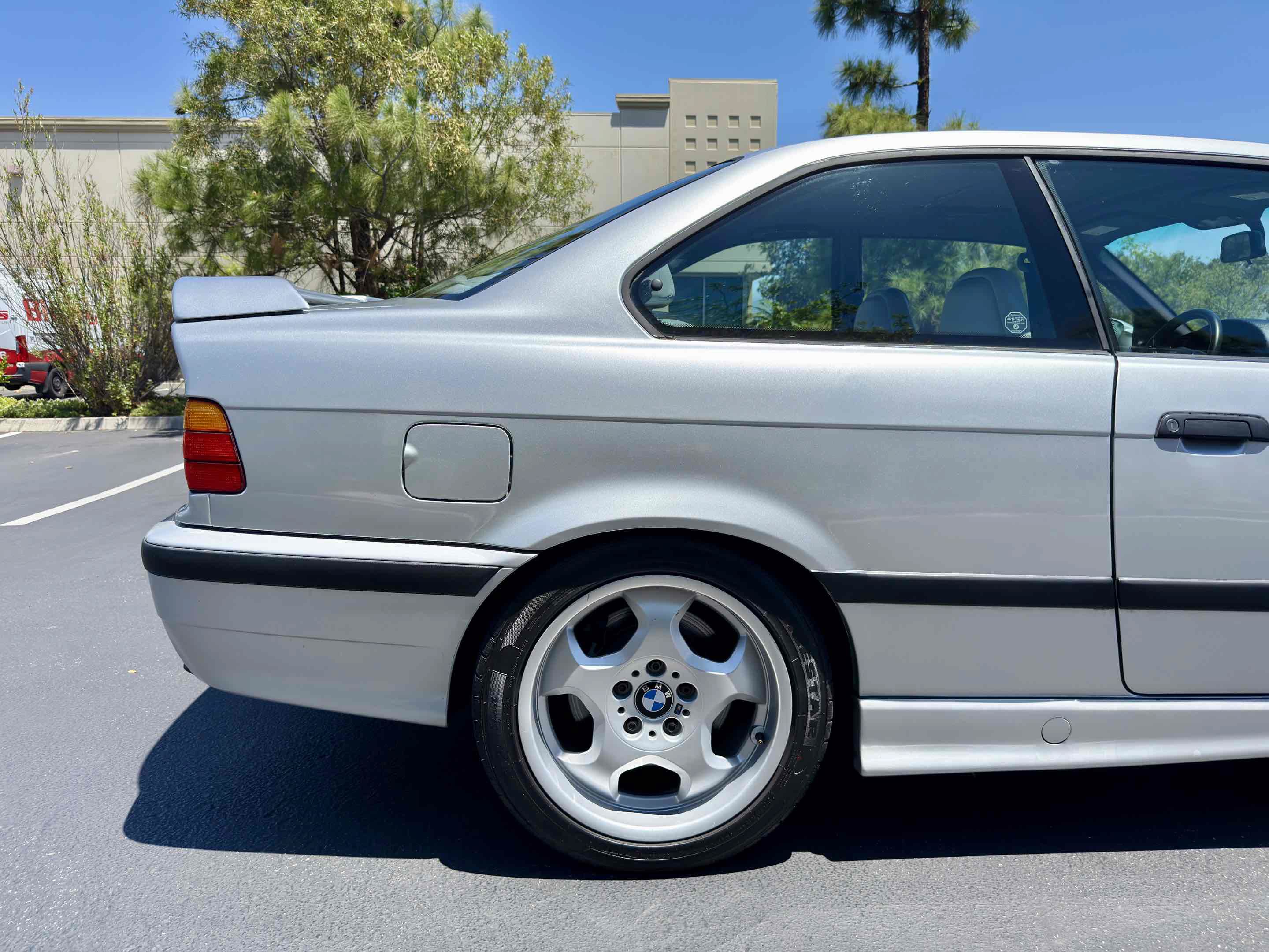 Used 1998 BMW M3 Coupe RWD image 18