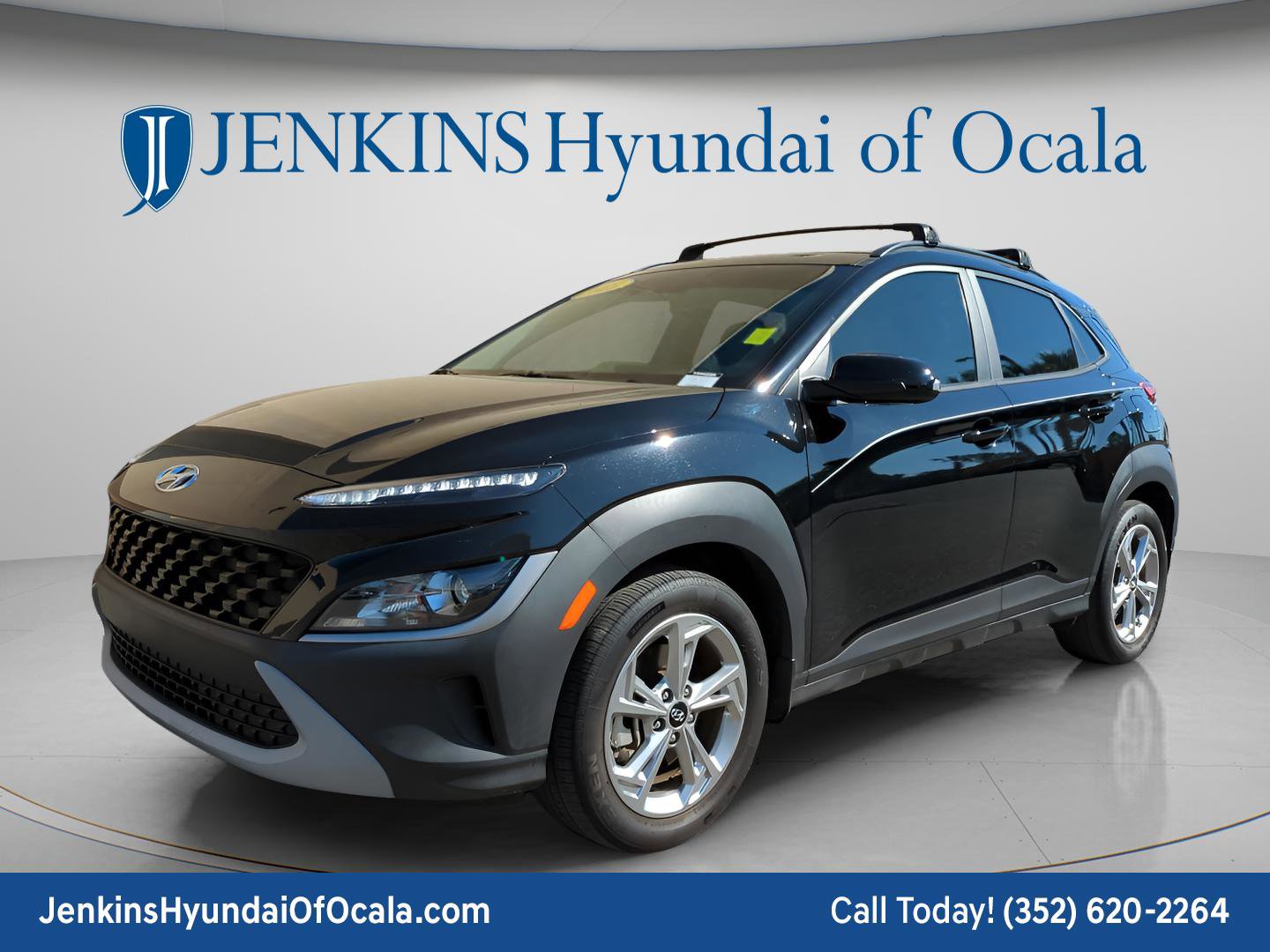Certified 2023 Hyundai Kona SEL AWD/4WD image 7