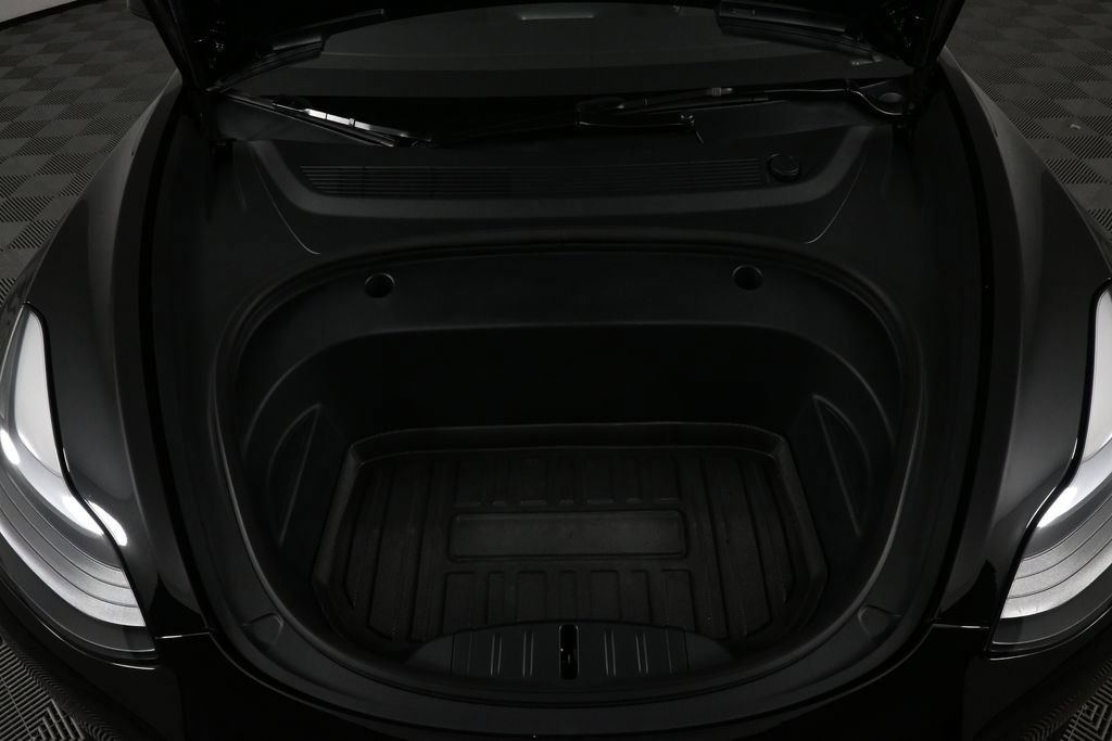 Used 2023 Tesla Model 3 Standard Range RWD image 29