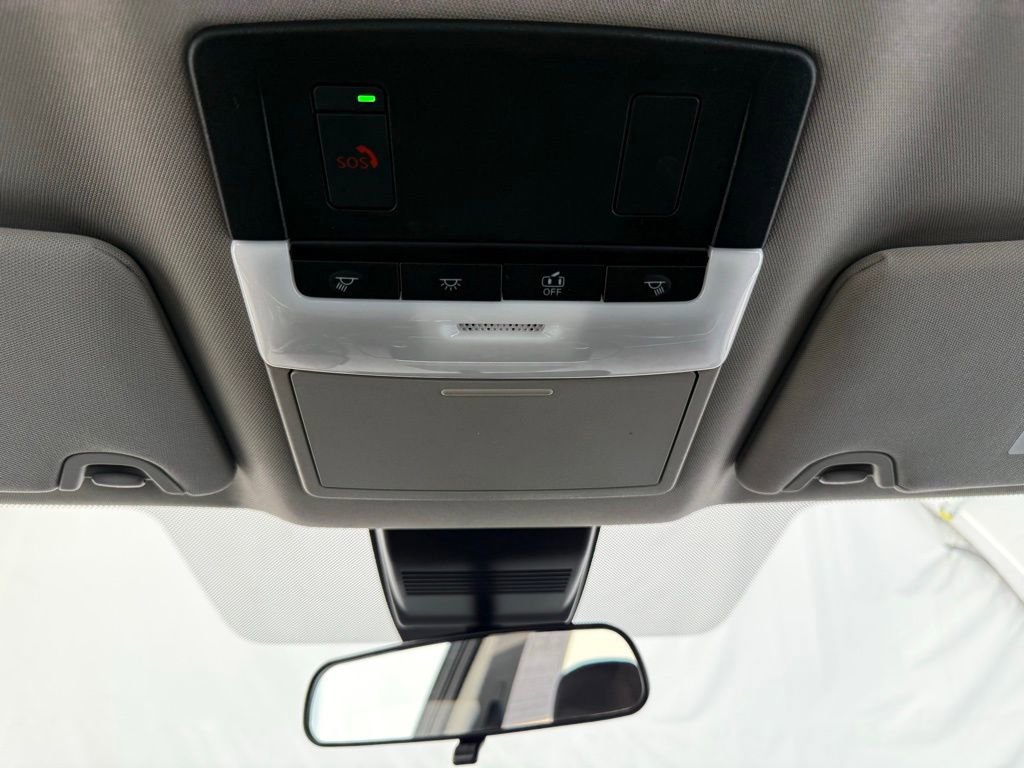 Used 2025 Nissan Altima 2.5 SV FWD image 38