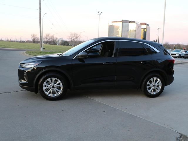 Used 2024 Ford Escape Active image 3