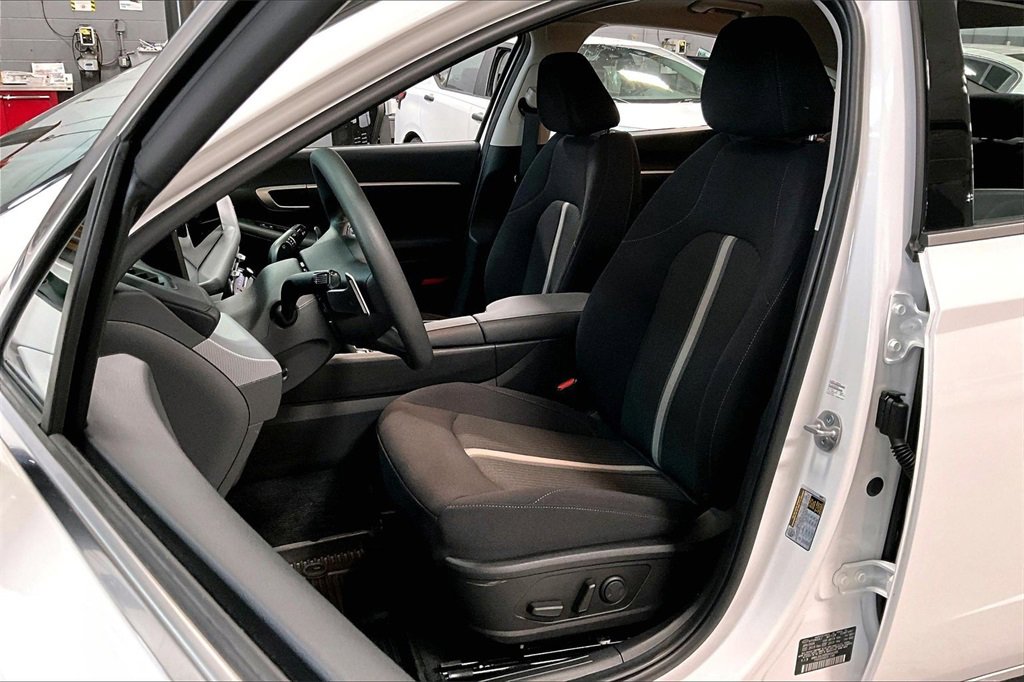 Used 2024 Hyundai Sonata SEL image 18