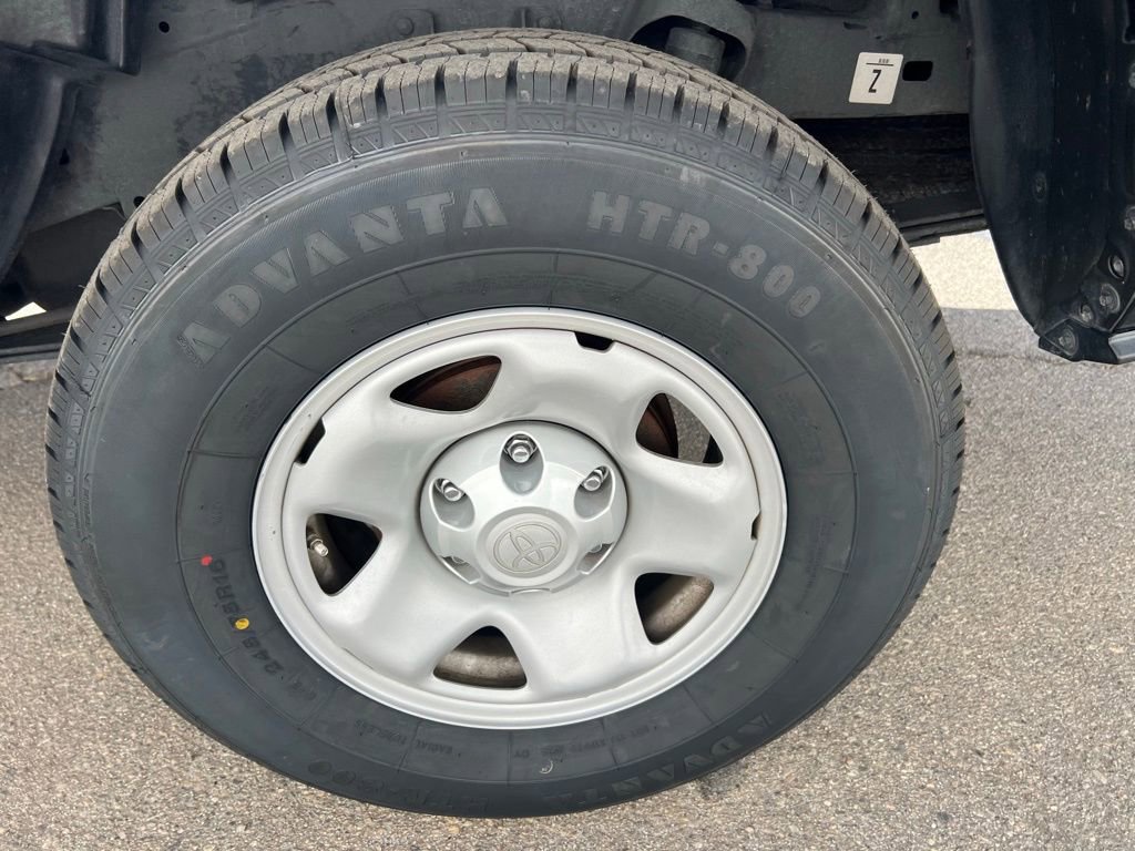 Used 2022 Toyota Tacoma SR w/ SR Convenience Package image 29