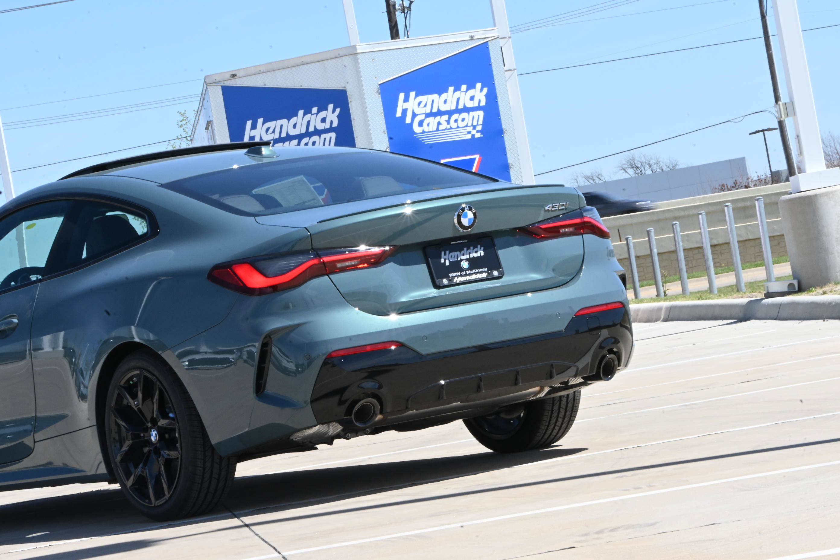 New 2026 BMW 430i Coupe w/ M Sport Package image 5