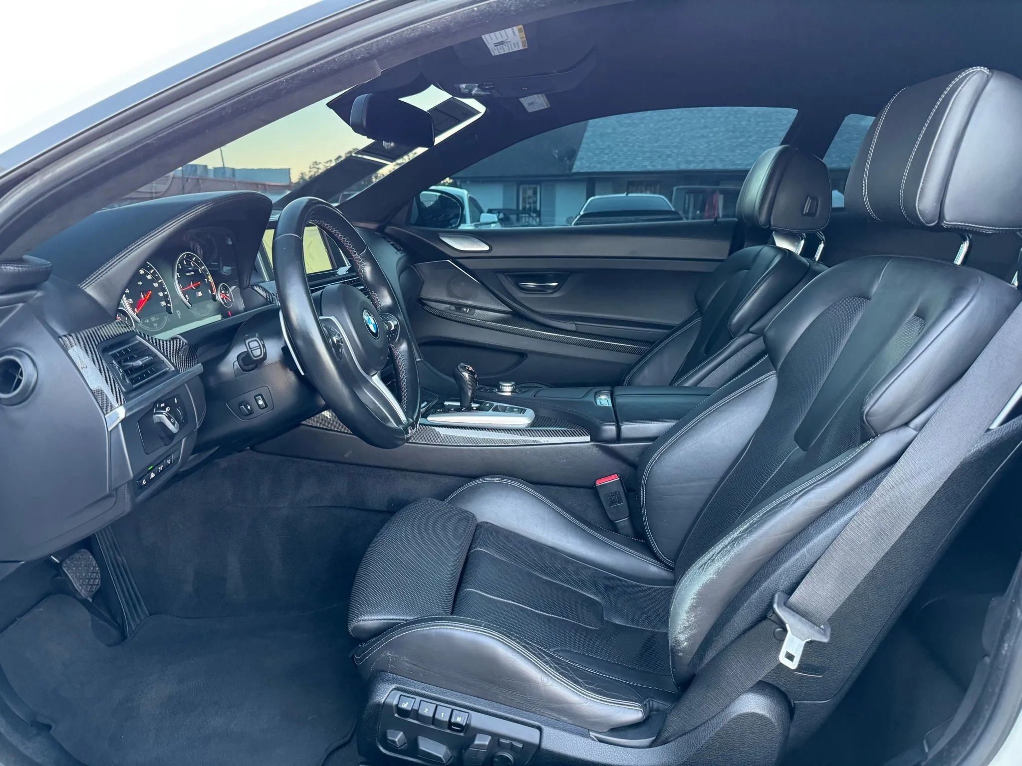 Used 2014 BMW M6 Coupe image 25