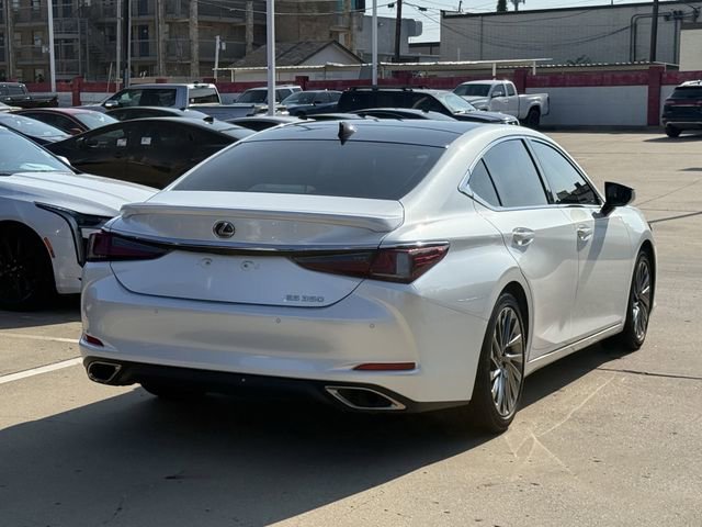 Used 2024 Lexus ES 350 Ultra Luxury w/ Accessory Package (Z2) FWD image 4