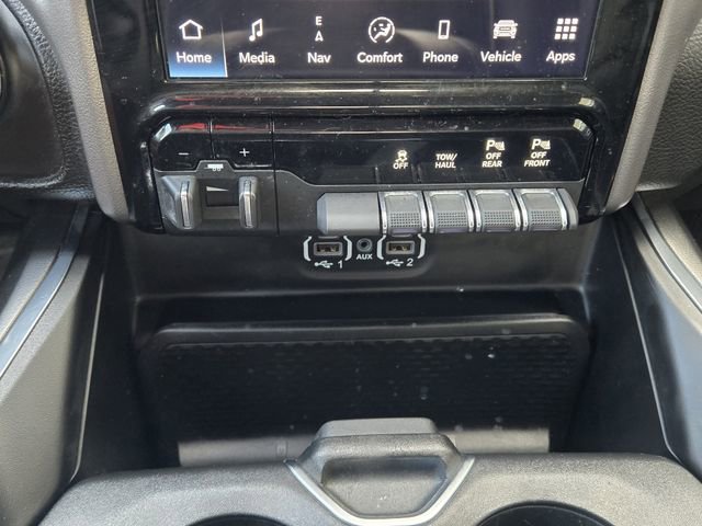 Used 2024 RAM 1500 Laramie RWD image 17