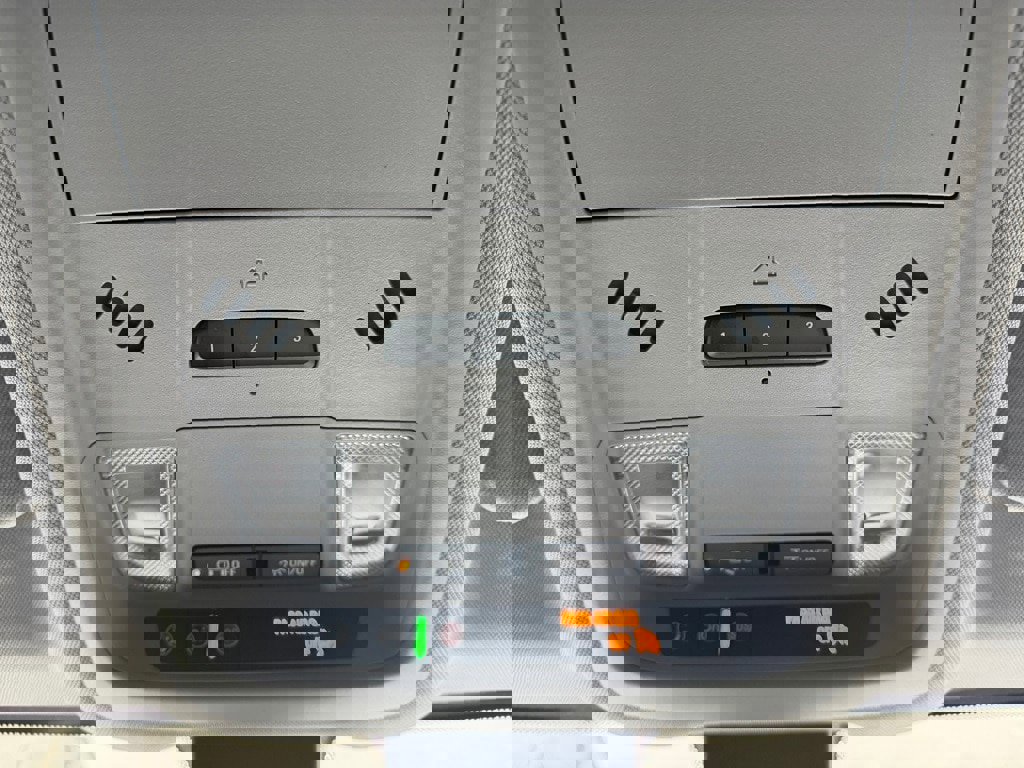 Used 2023 GMC Terrain AT4 image 25