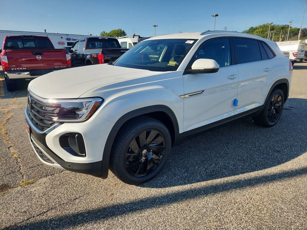New 2026 Volkswagen Atlas Cross Sport SE image 3