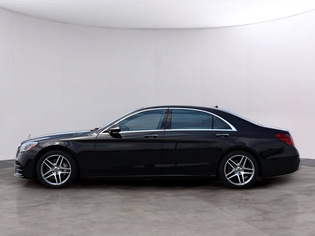 Used 2020 Mercedes-Benz S 560 4MATIC Sedan image 4