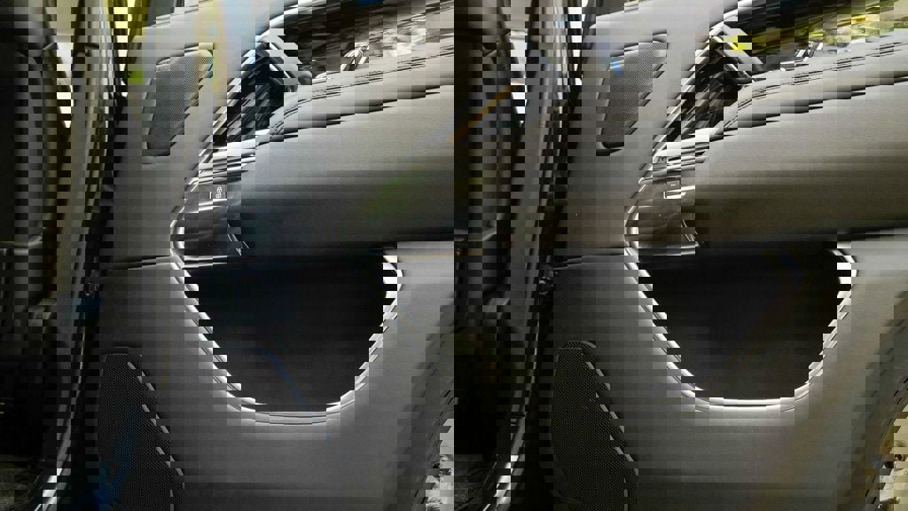 Used 2023 Land Rover Range Rover Long Wheelbase Autobiography image 92