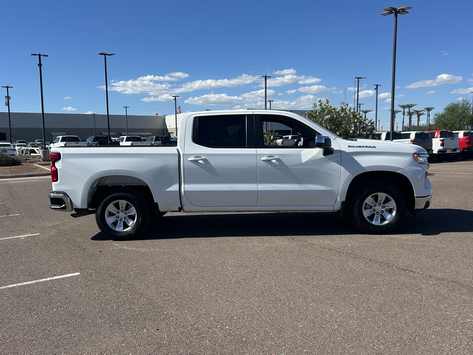 Certified 2025 Chevrolet Silverado 1500 LT RWD image 6