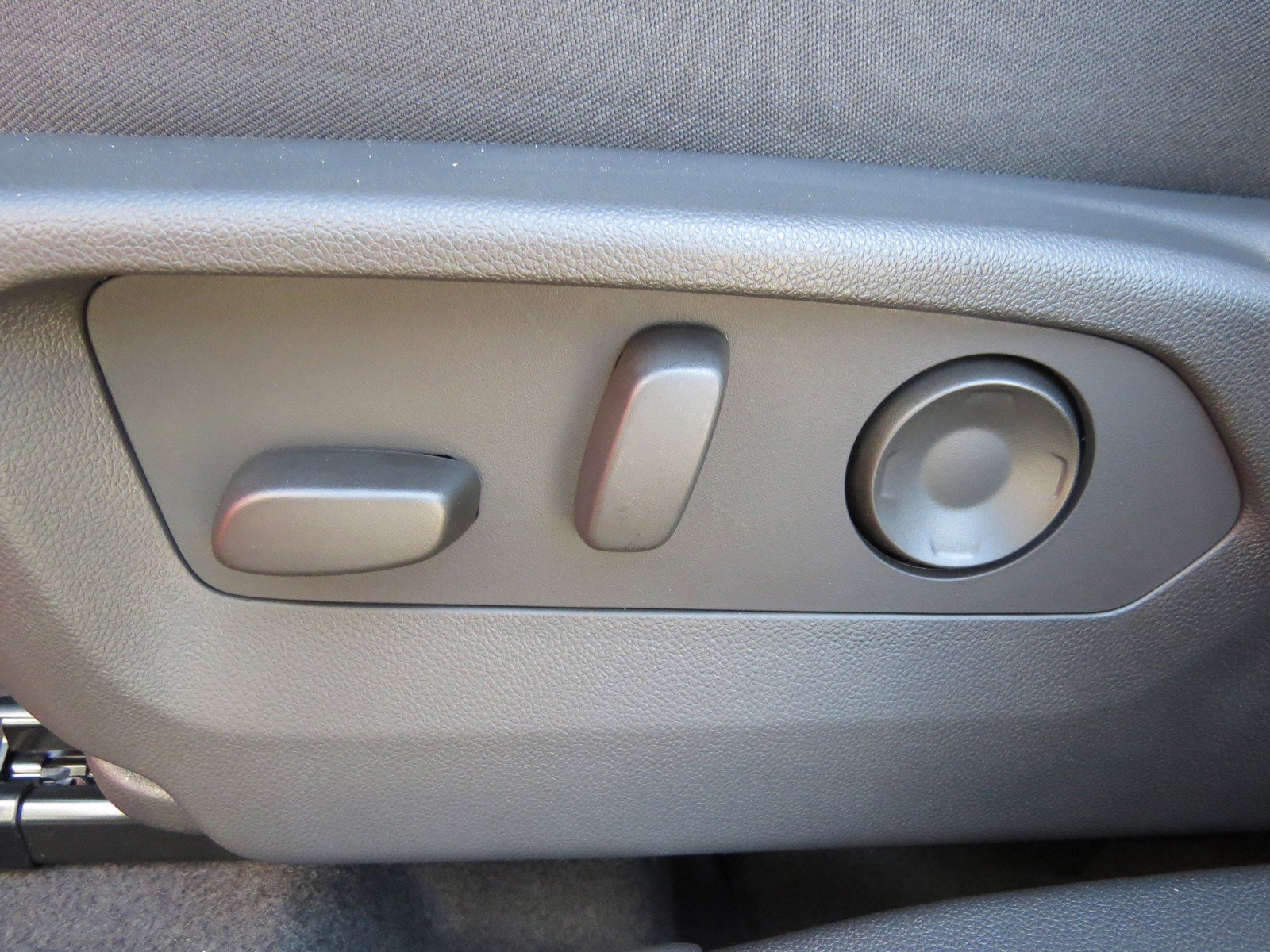 New 2025 Buick Envision Sport Touring image 18