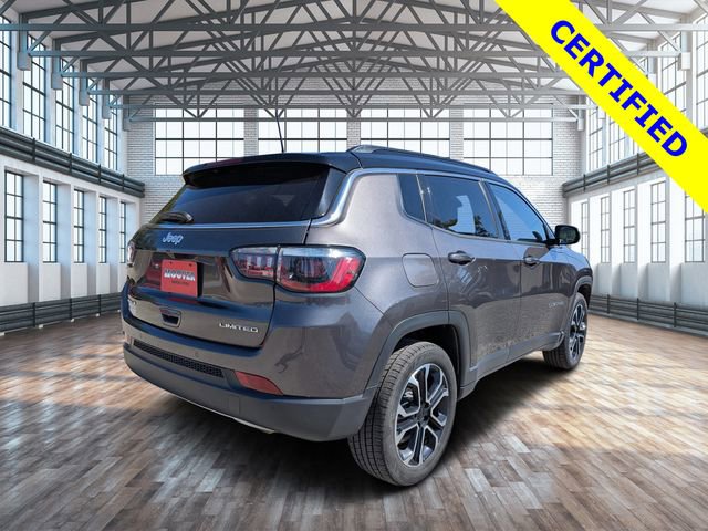 Used 2023 Jeep Compass Limited image 4