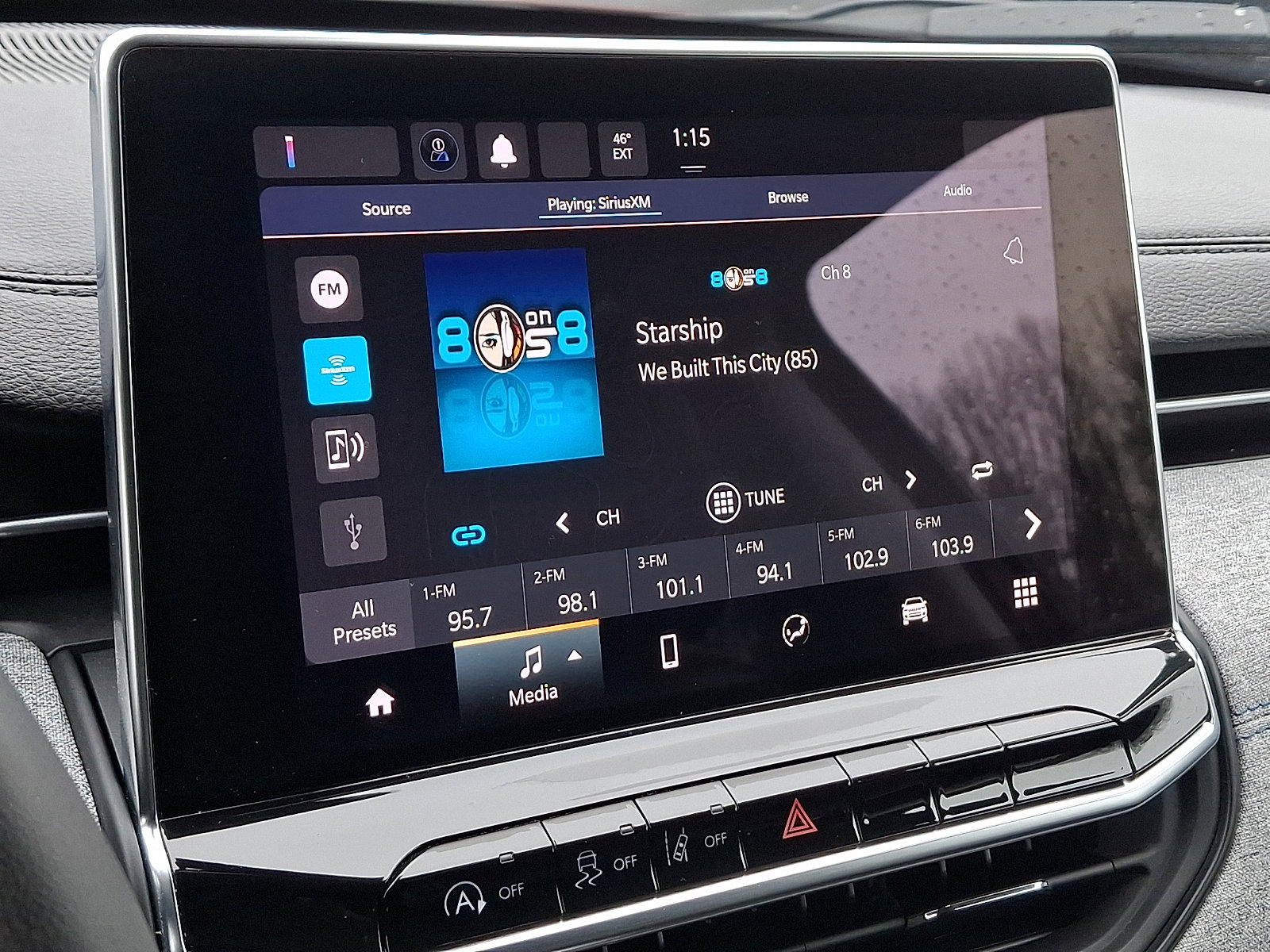 Certified 2022 Jeep Compass Latitude AWD/4WD image 17