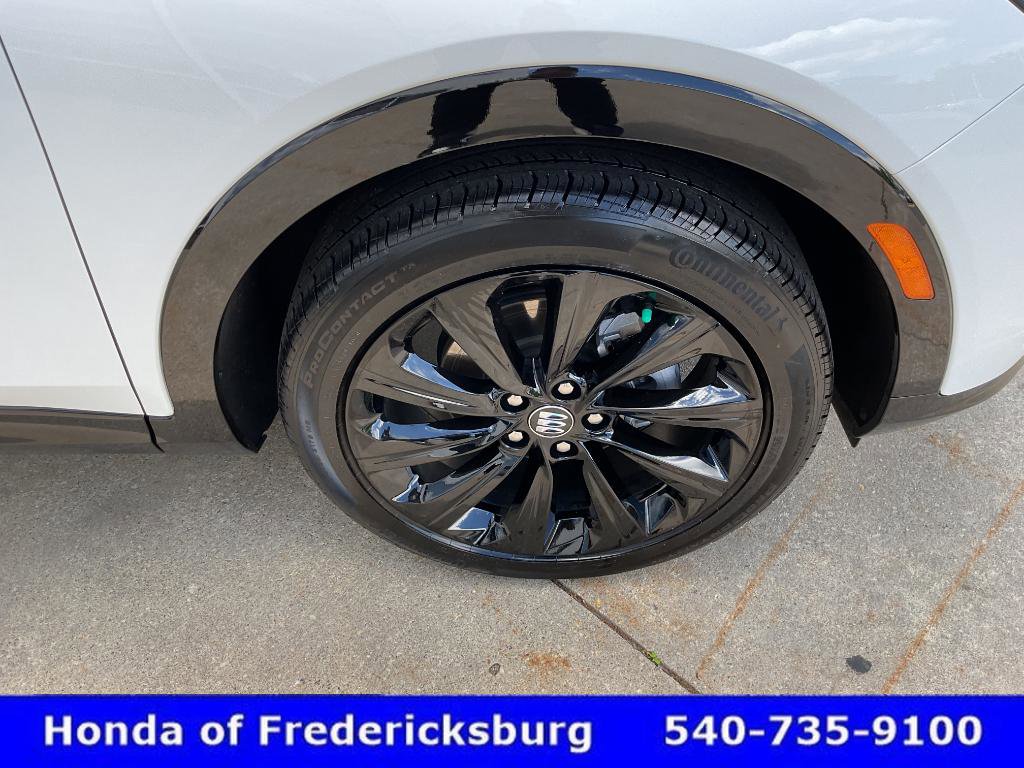 Used 2024 Buick Envista Sport Touring w/ Convenience I Package FWD image 13