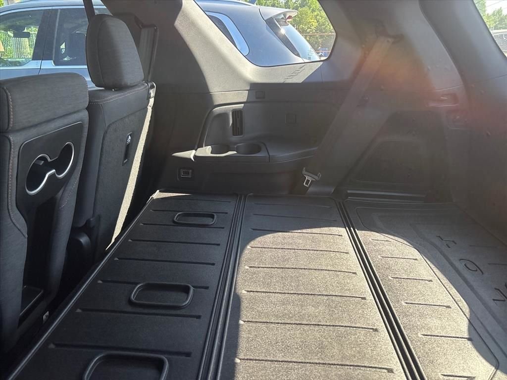 Used 2026 Honda Pilot Sport image 15
