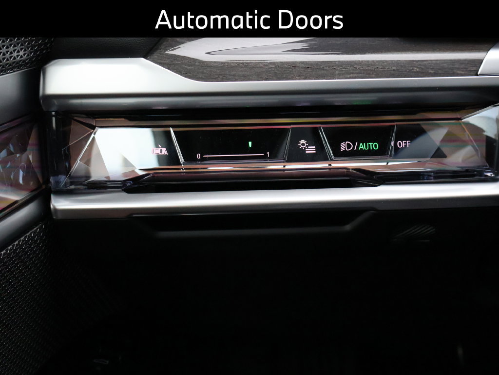 New 2026 BMW 740i xDrive w/ Executive Package AWD/4WD image 24