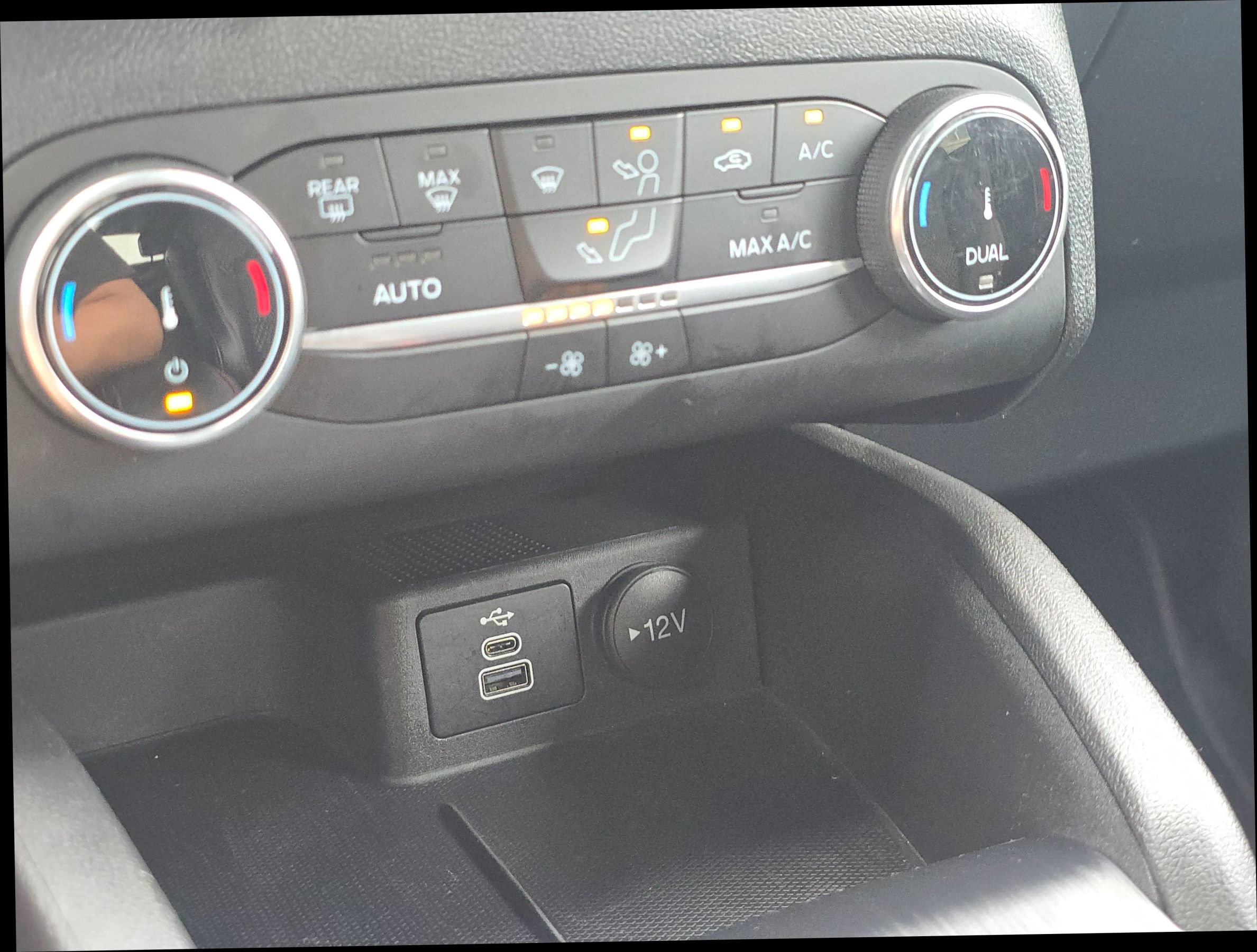 Used 2025 Ford Escape ST-Line AWD/4WD image 26
