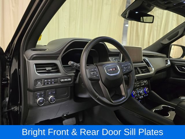 Used 2024 GMC Yukon AT4 w/ Technology Package AWD/4WD image 17