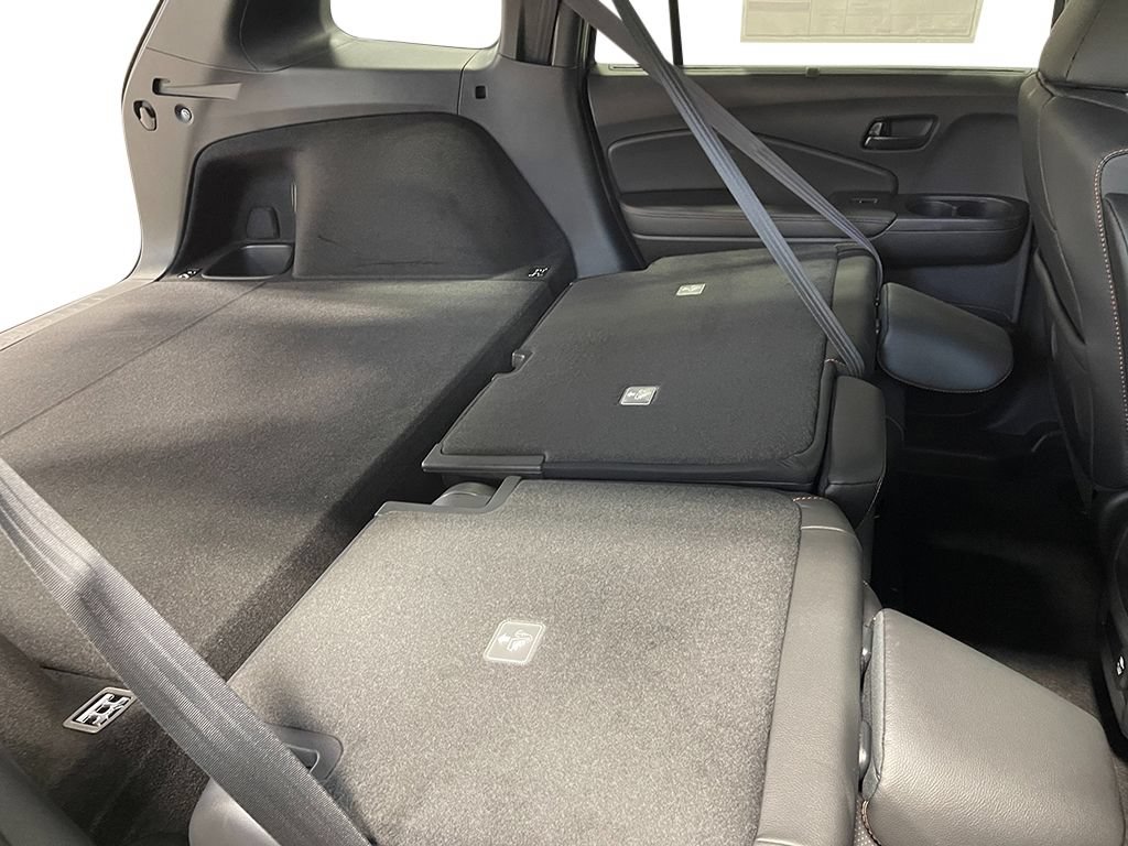 Used 2023 Honda Passport TrailSport image 39