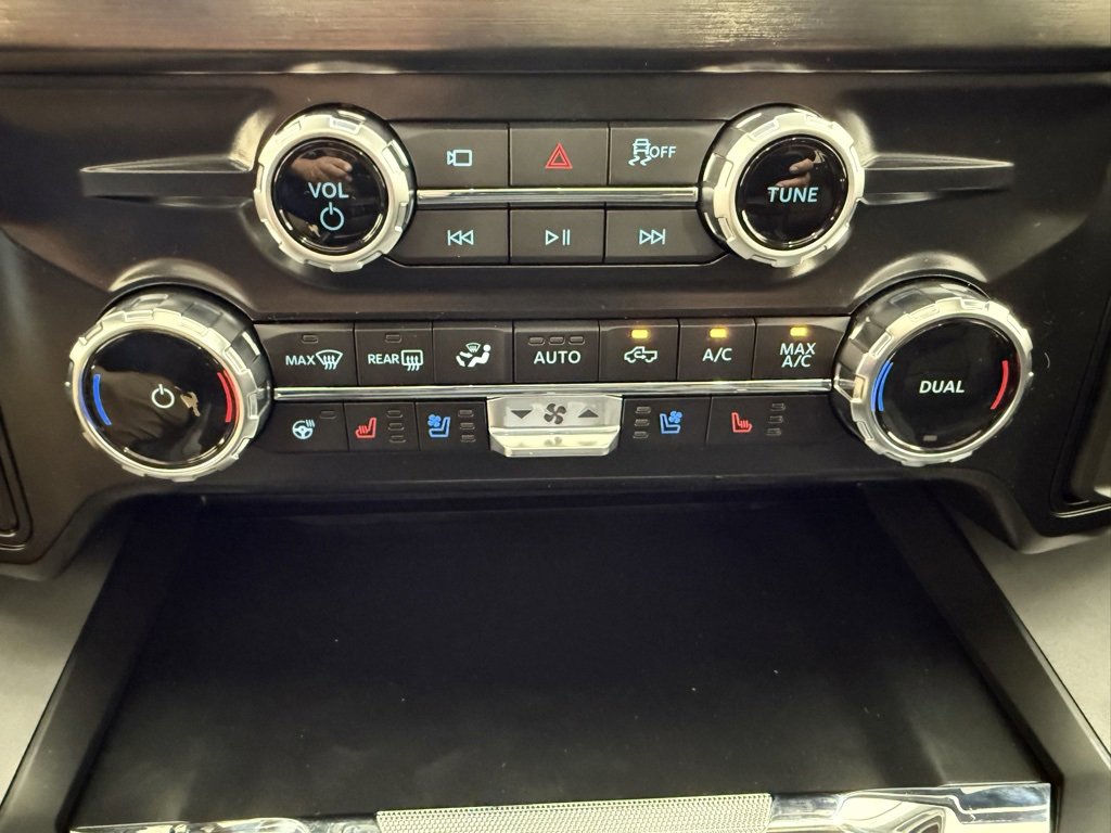 New 2026 Ford F350 4x4 Crew Cab Super Duty image 42