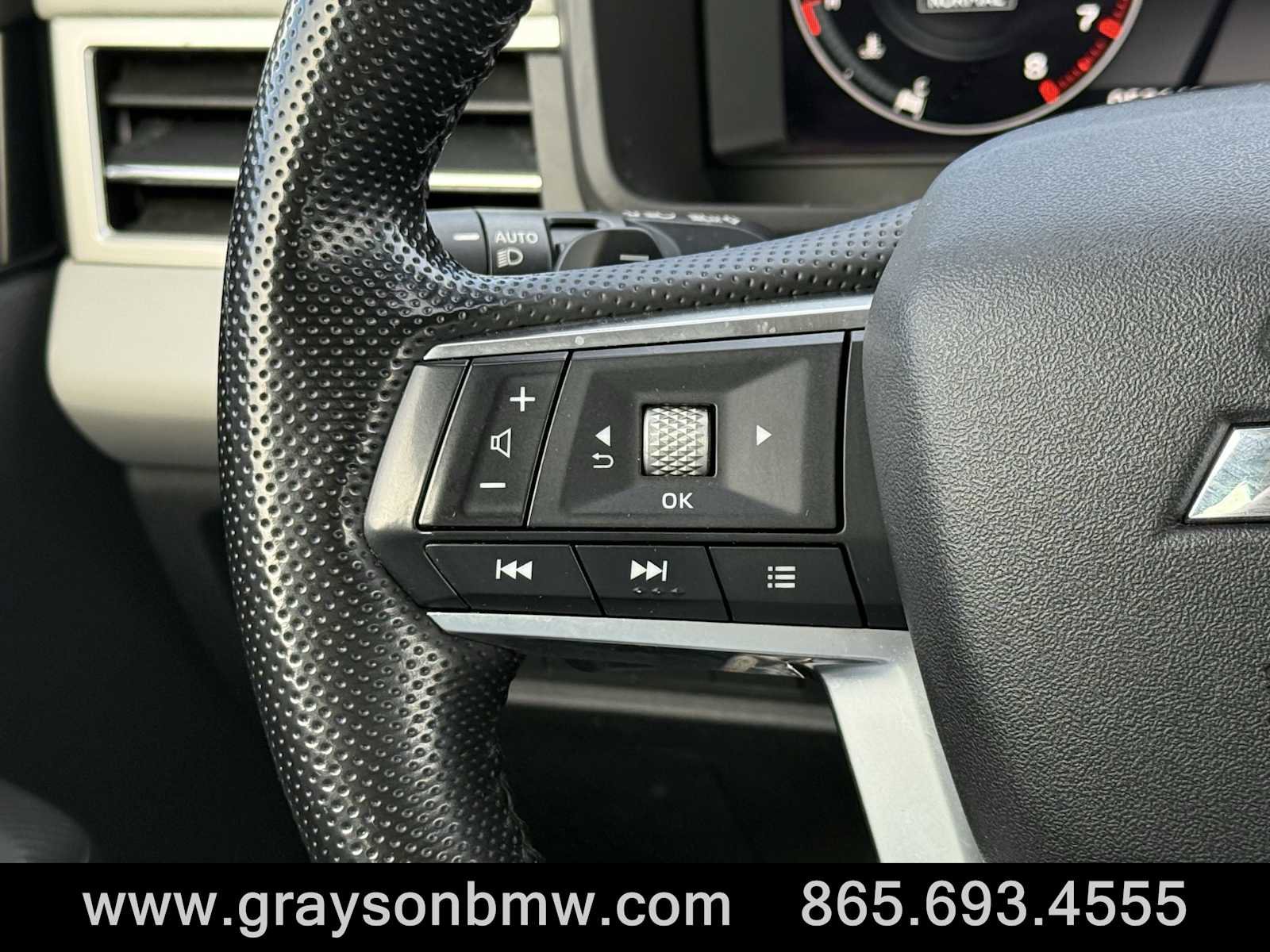 Used 2023 Mitsubishi Outlander SEL image 16