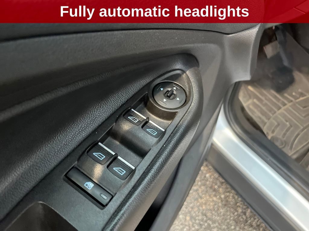 Used 2019 Ford Escape SEL AWD/4WD image 14