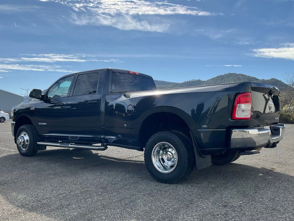 Used 2019 RAM 3500 Tradesman w/ Chrome Appearance Group image 75