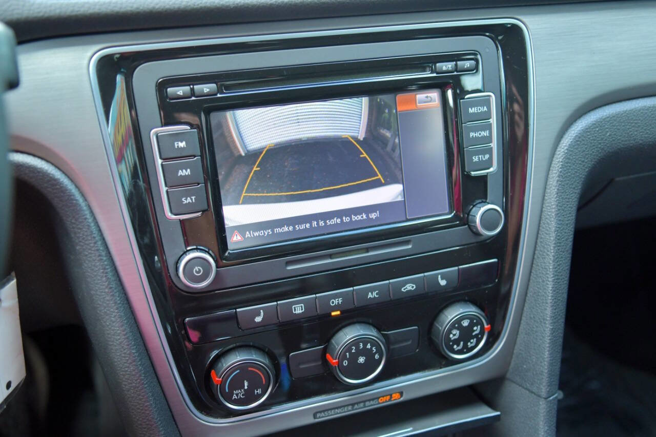 Used 2014 Volkswagen Passat 1.8T SE image 23