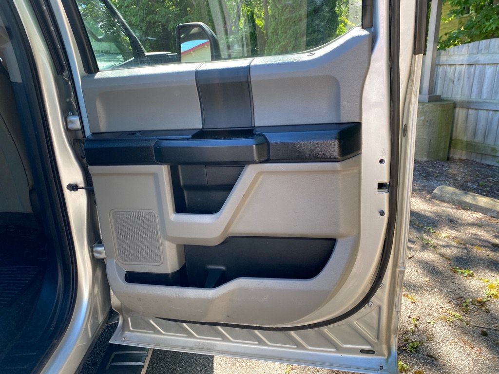 Used 2018 Ford F250 XL w/ Power Equipment Group AWD/4WD image 22