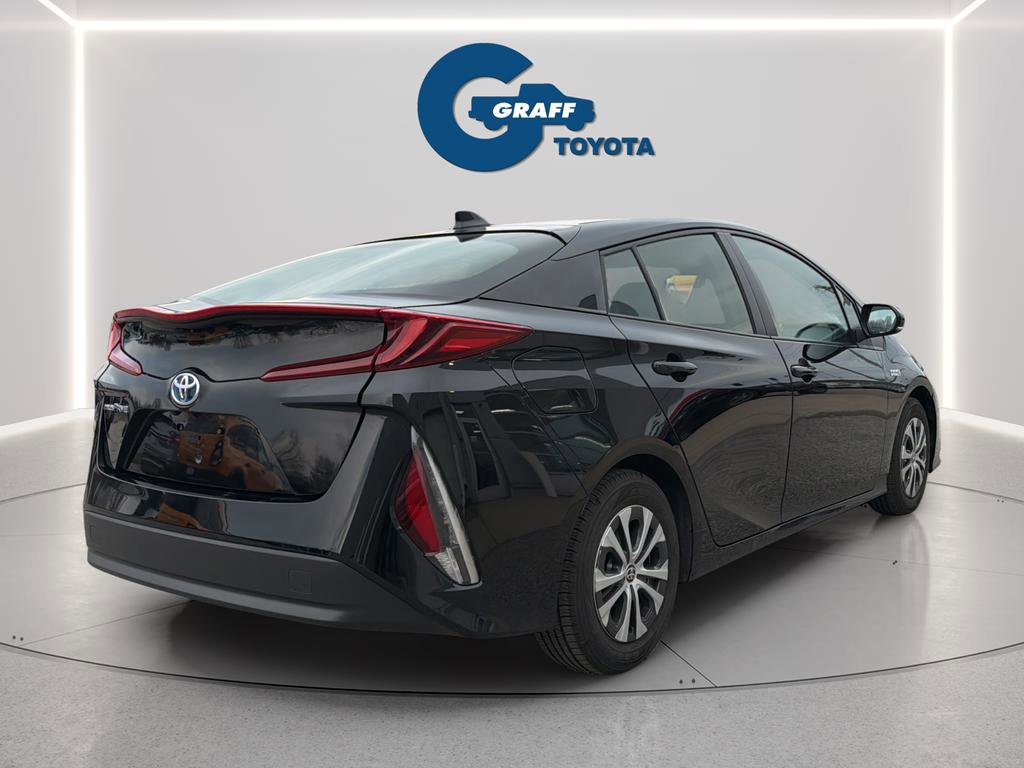 Used 2021 Toyota Prius Prime LE image 7