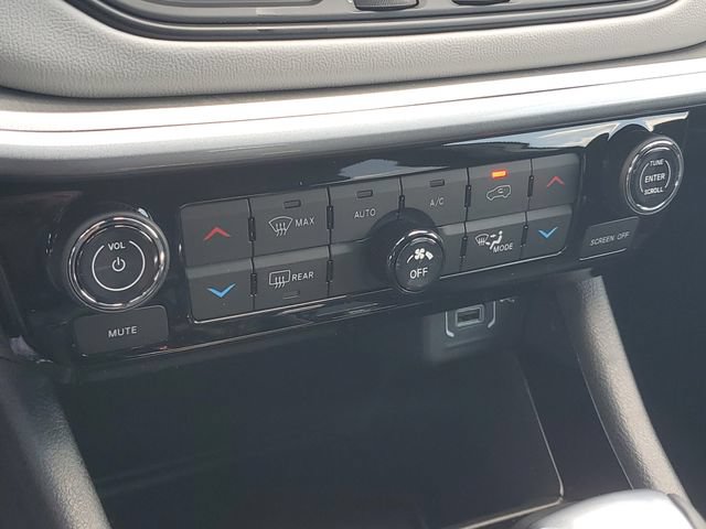 New 2026 Jeep Compass Limited AWD/4WD image 27