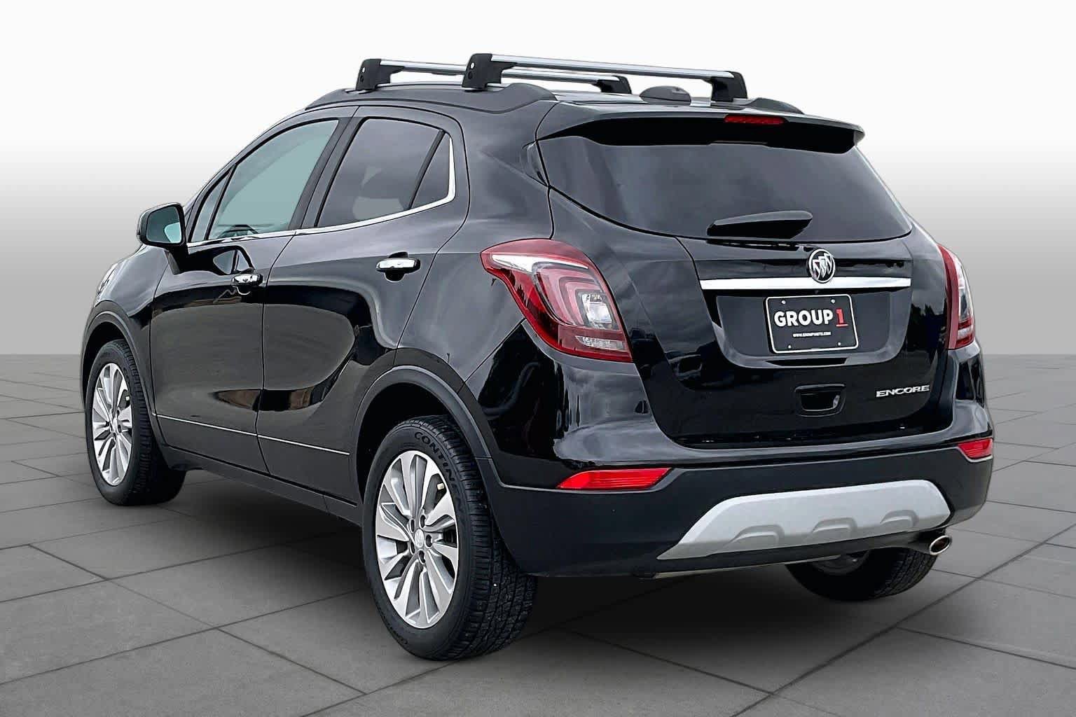 Used 2020 Buick Encore Preferred w/ Safety Package FWD image 12