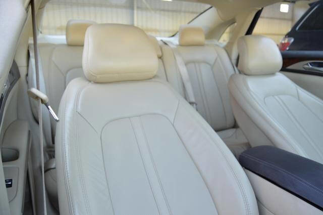 Used 2014 Lincoln MKZ AWD w/ Equipment Group 102A Reserve image 43