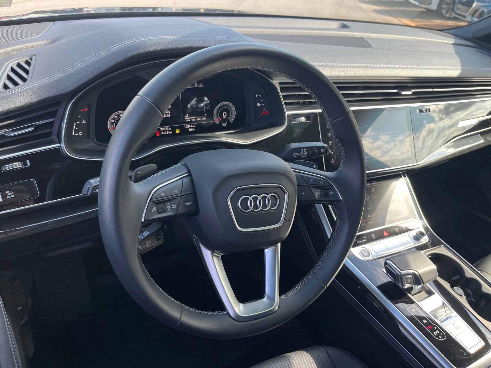 Used 2026 Audi Q7 3.0T Premium Plus AWD/4WD image 39