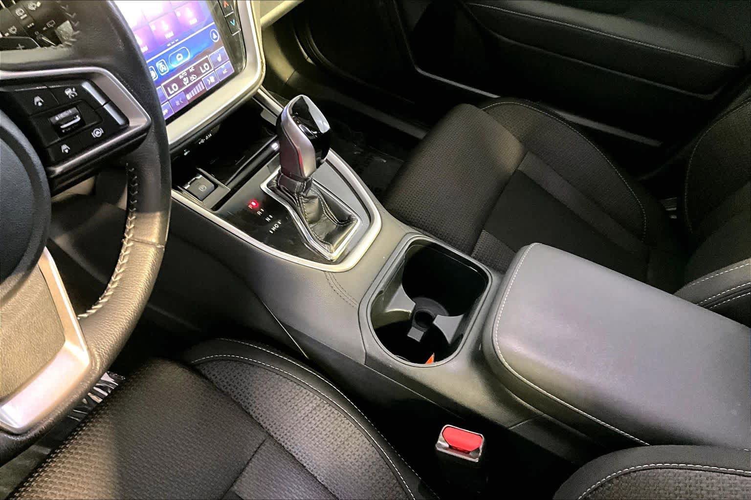 Used 2022 Subaru Outback Premium AWD/4WD image 17
