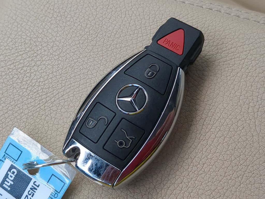 Used 2018 Mercedes-Benz CLA 250 4MATIC image 36