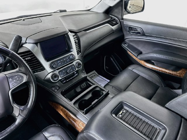 Used 2019 Chevrolet Tahoe Premier AWD/4WD image 31