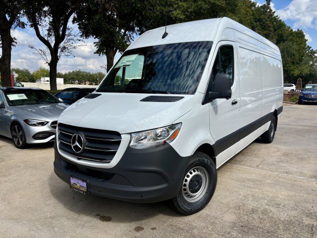 New 2026 Mercedes-Benz Sprinter 2500 image 1