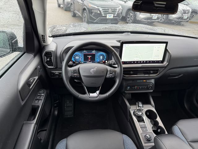 Used 2025 Ford Bronco Sport Outer Banks w/ Outer Banks Tech Package+ AWD/4WD image 6
